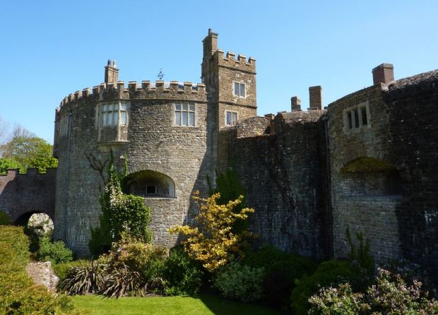 Walmer Castle & Gardens
